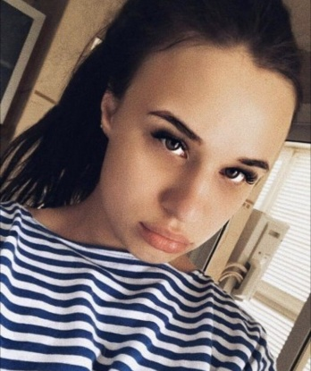 🌺 У меня есть опыт и талант превратить ваши фантазии в реальность. 🌹 Я живу в Москве и готова предложить вам незабываемые встречи и мгновения радости. 💋 Мои услуги включают классический секс, оральные ласки, эротический массаж и многое другое. 📷 В моем портфолио есть фото, которые докажут, что я именно такая, какой я себя описываю. ✨ Доверьтесь мне и я сделаю ваше время с удовольствием незабываемым. 🔥 Уверен, что после нашей встречи вы останетесь довольными и захотите повторить наше знакомство. 💫 Жду ваших звонков и готова воплотить все ваши сокровенные мечты в реальность. 💕 Милочка