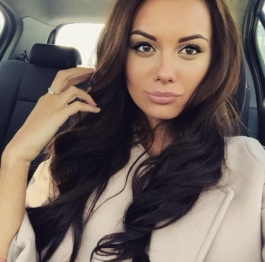 Аника